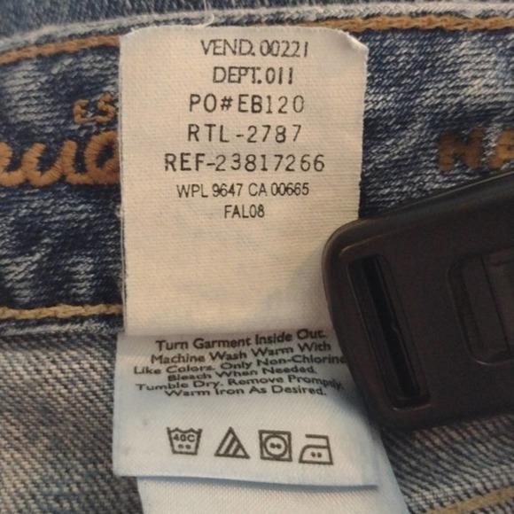 Eddie Bauer Natural Straight Leg Jeans - 4S - Picture 9 of 11